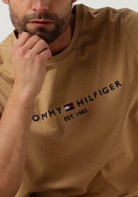 Khaki TOMMY HILFIGER T-shirt TOMMY LOGO TEE - large